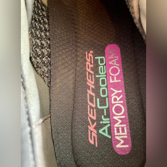 Skechers Women’s Flex Appeal Dual Lite Shoes - Picture 7 of 10